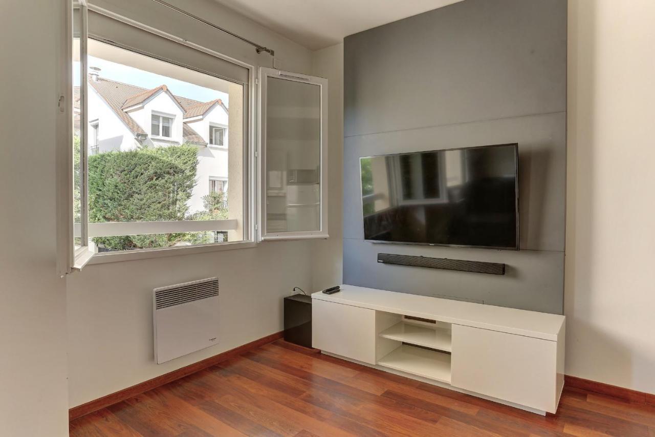 L'Athos - Appartement Equipe - Entre Paris Et Versailles - Haut Debit Garches Exterior foto