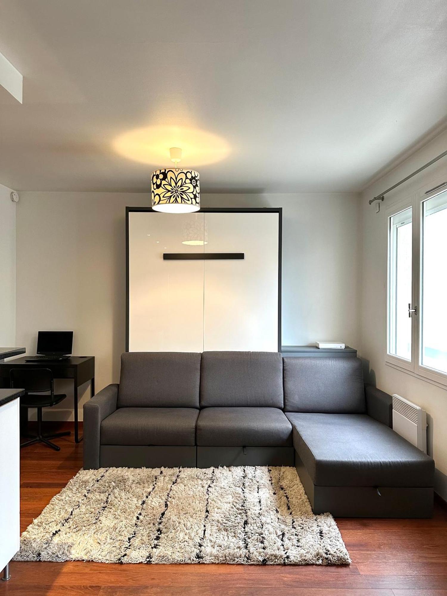 L'Athos - Appartement Equipe - Entre Paris Et Versailles - Haut Debit Garches Exterior foto