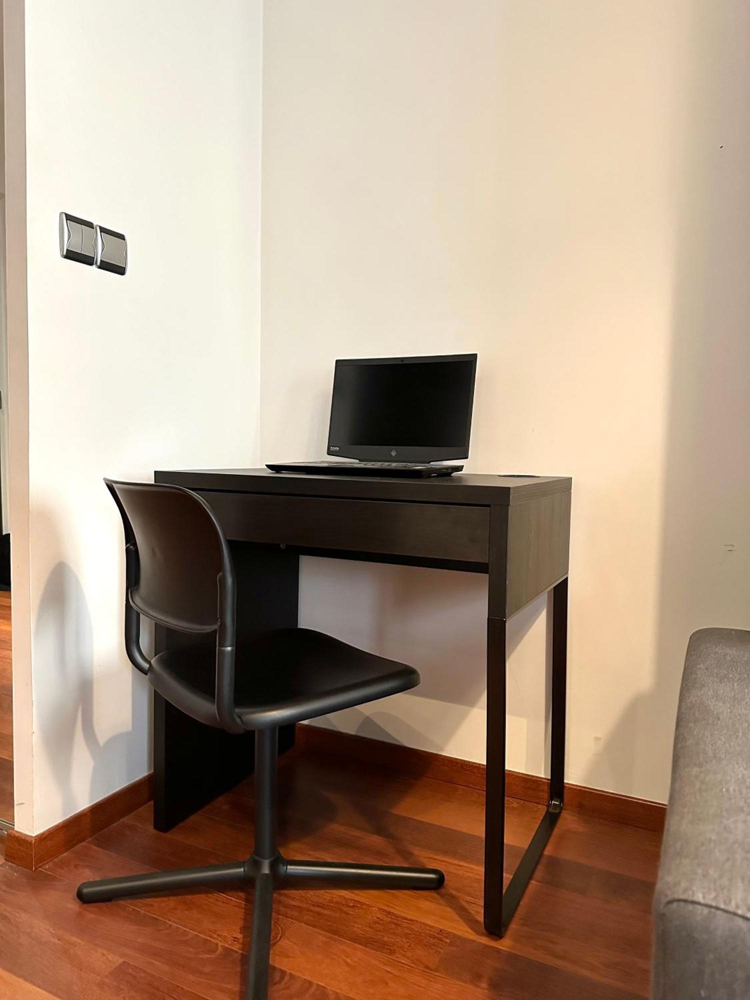 L'Athos - Appartement Equipe - Entre Paris Et Versailles - Haut Debit Garches Exterior foto