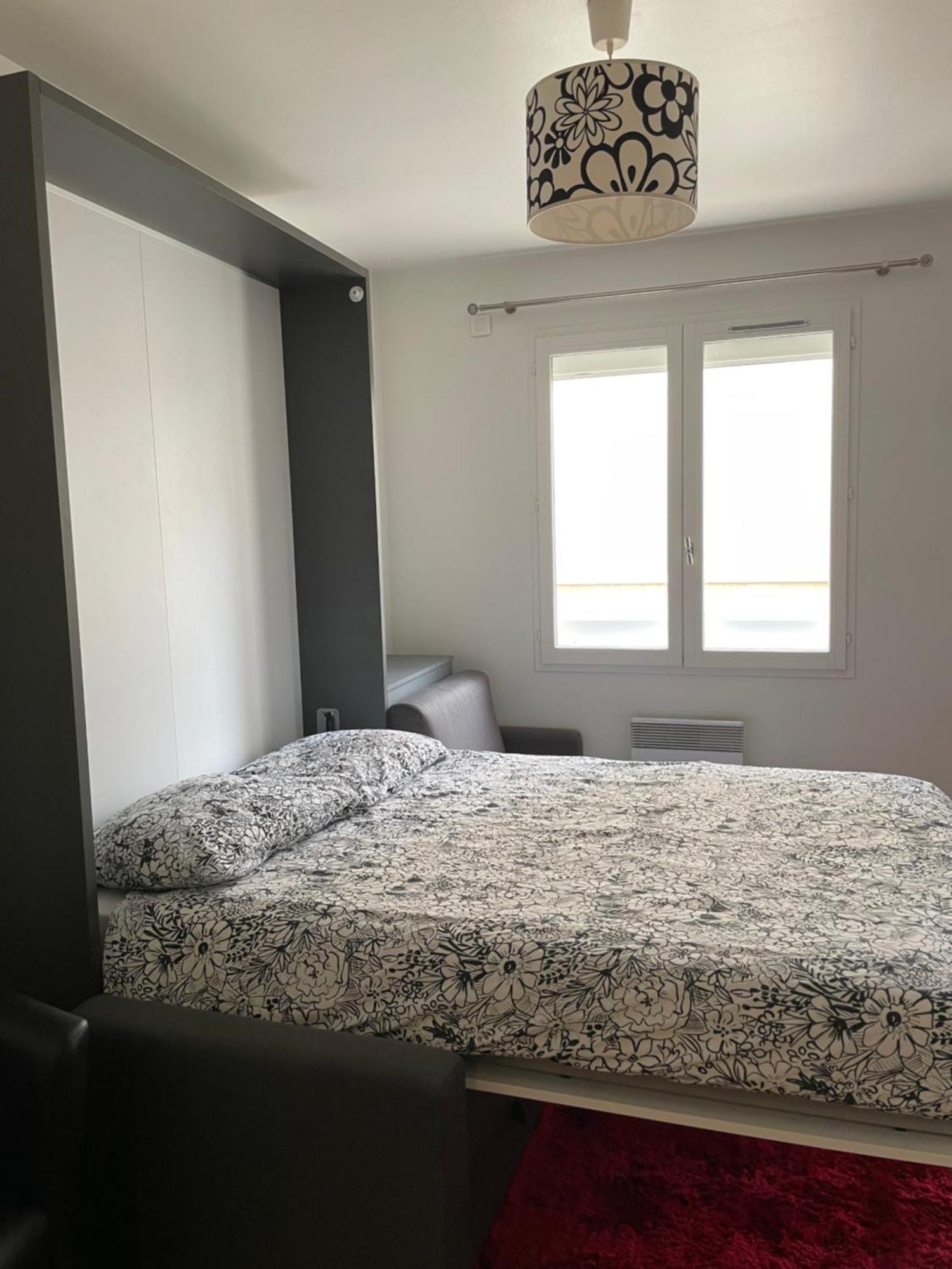 L'Athos - Appartement Equipe - Entre Paris Et Versailles - Haut Debit Garches Exterior foto